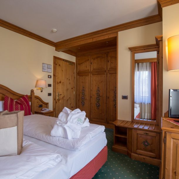 camera rosa alpina 06 - hotel asiago relax wellness spa italy
